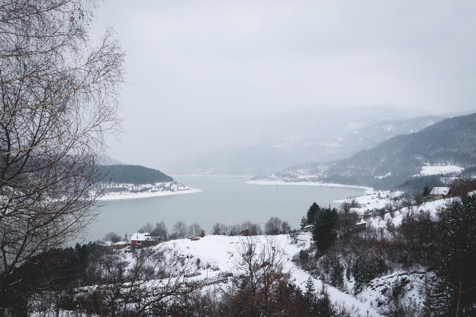 Vila Nemir Zavojsko Jezero Pirot Bagian luar foto